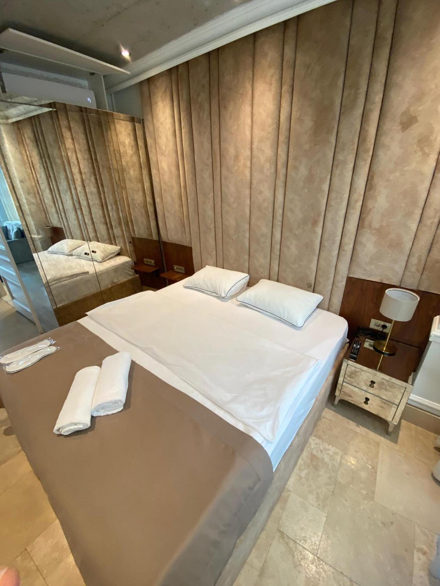 Ab Residences -Cihangir Luxury Antique Apartment Istanbul Bagian luar foto