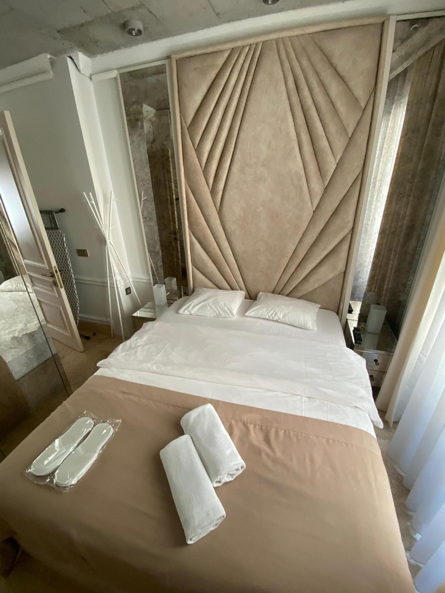 Ab Residences -Cihangir Luxury Antique Apartment Istanbul Bagian luar foto