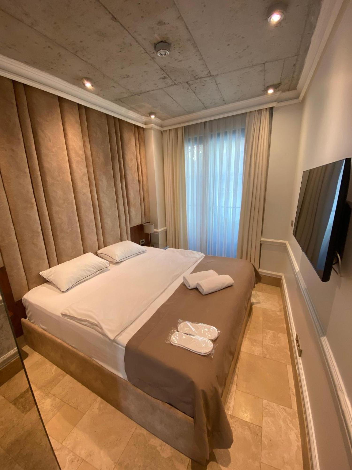 Ab Residences -Cihangir Luxury Antique Apartment Istanbul Bagian luar foto